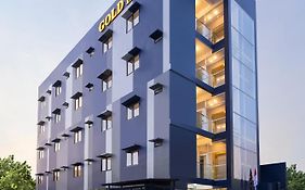 Gold Hotel Simpang Lima